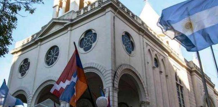 Misa cantada para conmemorar el 109° aniversario del genocidio armenio