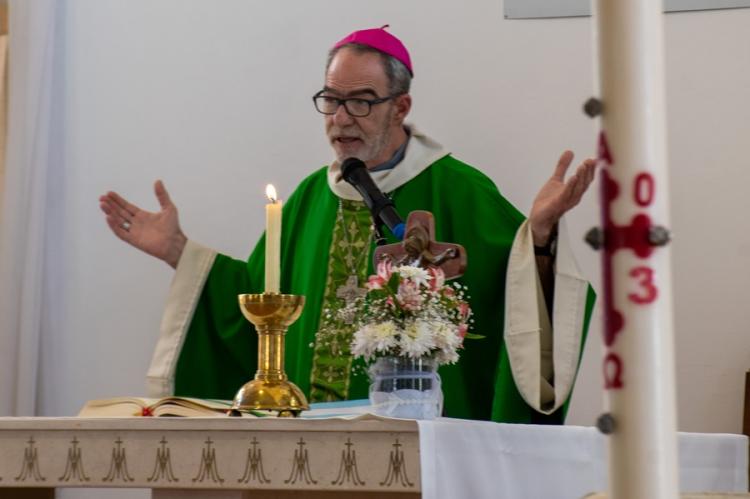 Mons. Medina: 'Tener una fe que se ofrece, que vive en esperanza'