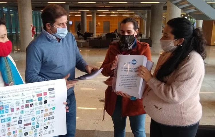 730 organizaciones sociales pidieron vetar la ley sobre aborto 730 organizaciones sociales pidieron vetar la ley sobre aborto