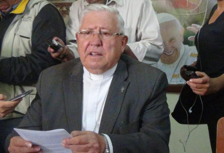 Arzobispo boliviano pide no imitar el ejemplo de la Argentina y seguir defendiendo la vida Arzobispo boliviano pide no imitar el ejemplo de la Argentina y seguir defendiendo la vida