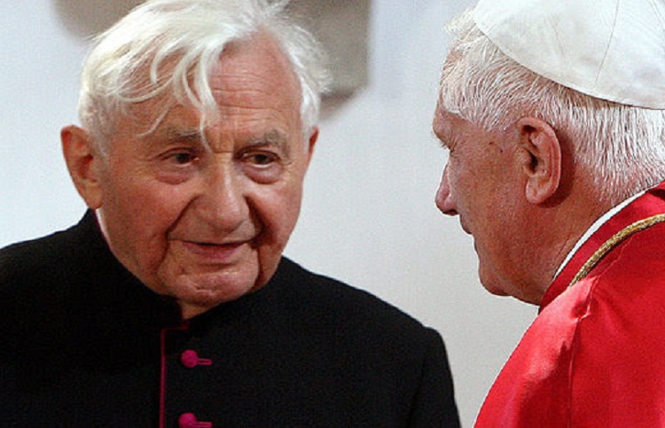 Benedicto XVI renunció a la herencia de su hermano que pasa a la Santa Sede Benedicto XVI renunció a la herencia de su hermano que pasa a la Santa Sede