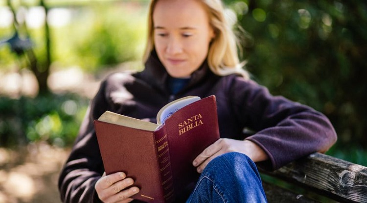 Bolivia celebra en septiembre el Mes de la Biblia Bolivia celebra en septiembre el Mes de la Biblia