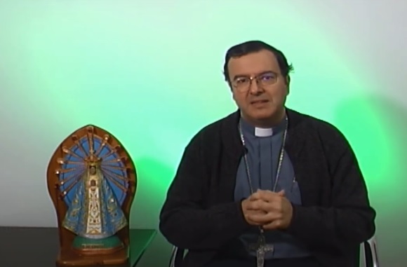 Cercanía y gratitud de Mons. Mestre con los trabajadores y comerciantes Cercanía y gratitud de Mons. Mestre con los trabajadores y comerciantes