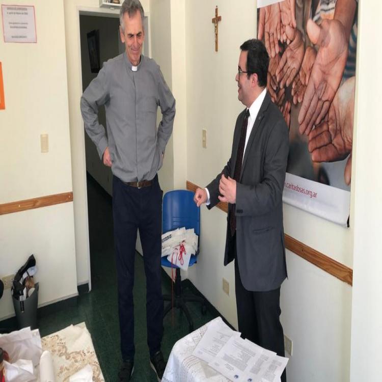 Coronavirus: Cáritas recibió alimentos de los mormones para sus comedores Coronavirus: Cáritas recibió alimentos de los mormones para sus comedores