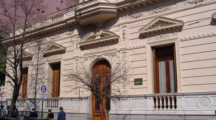 Desestiman la denuncia por "usurpación de autoridad" contra la arquidiócesis de Rosario Desestiman la denuncia por "usurpación de autoridad" contra la arquidiócesis de Rosario