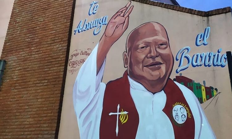 El padre Bachi metió al barrio en el corazón de la Iglesia, afirmó Mons. García El padre Bachi metió al barrio en el corazón de la Iglesia, afirmó Mons. García