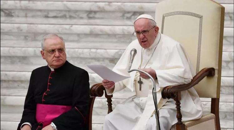 El Papa al Marianum: "Los tiempos que vivimos son los tiempos de María"