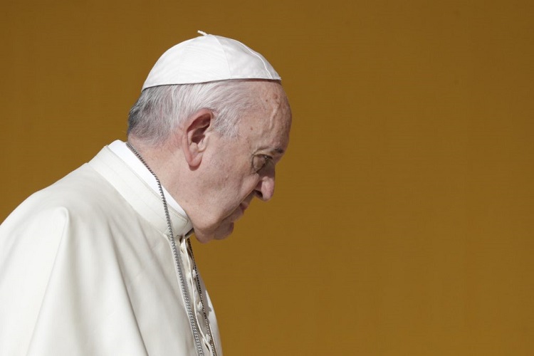 El Papa: "Exijamos opciones políticas que combinen progreso y equidad" El Papa: "Exijamos opciones políticas que combinen progreso y equidad"
