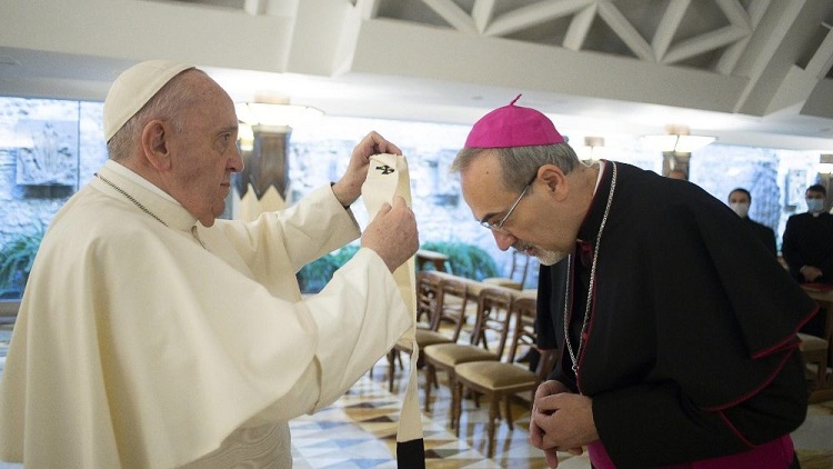 El Papa impuso el palio al Patriarca Latino de Jerusalén El Papa impuso el palio al Patriarca Latino de Jerusalén