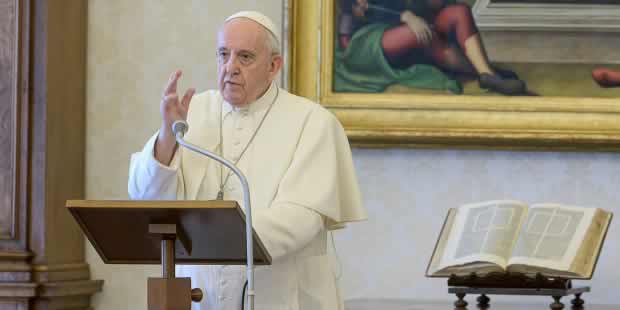 El Papa: No condenar, sino orar El Papa: No condenar, sino orar