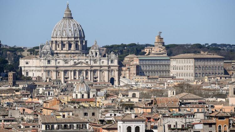 El Papa nombró a 13 expertos en el Consejo de Economía, seis son mujeres El Papa nombró a 13 expertos en el Consejo de Economía, seis son mujeres