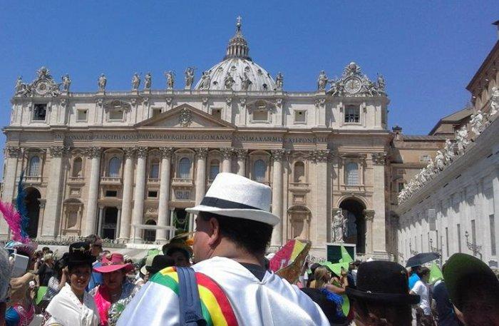 El Papa pidió a los bolivianos serenidad y paz ante el proceso de revisión electoral