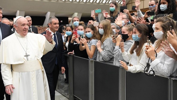 El Papa retoma sus catequesis sobre la oración: El ejemplo del profeta Elías