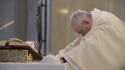 El Papa reza por las víctimas anónimas de la pandemia