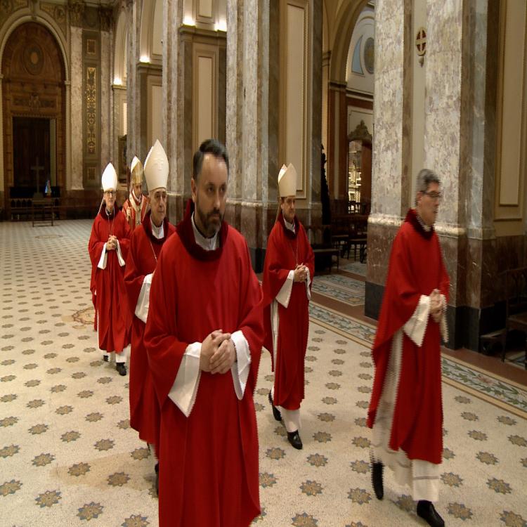 En el Día del Papa, Mons. Rahinia llamó a la oración y al servicio silencioso