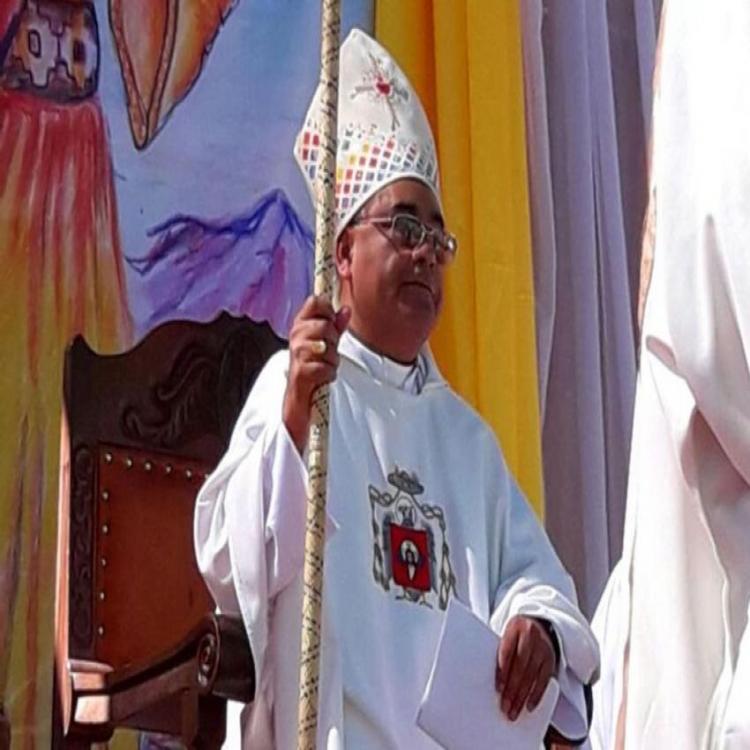 En Humahuaca renunció Mons. Olmedo y asume Mons. Paredes Cruz