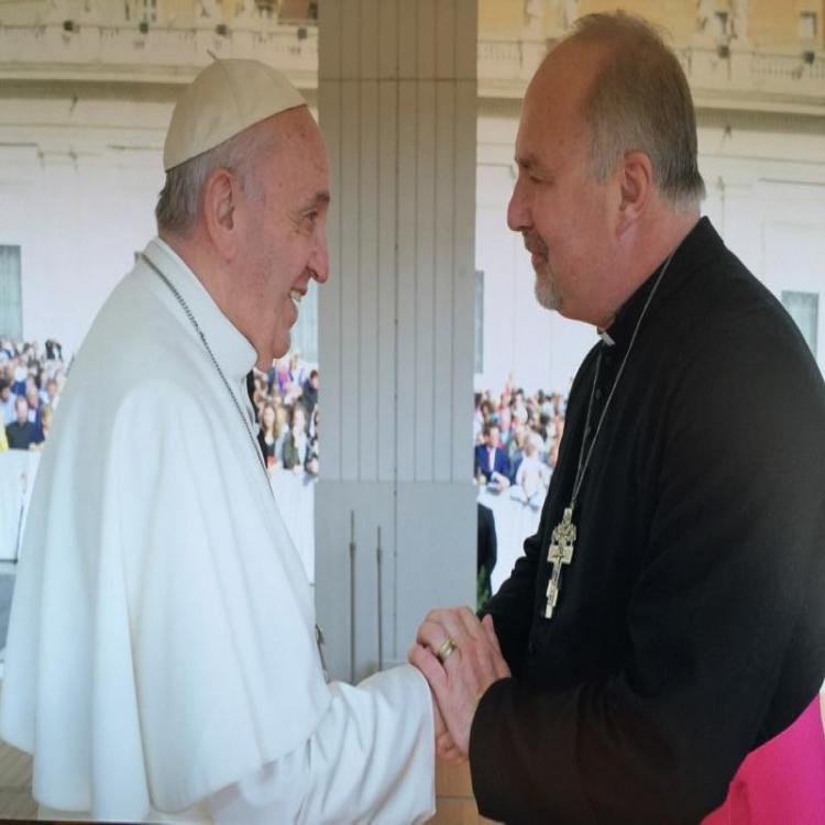 Excapellán anglicano de la Reina fue admitido en la Iglesia católica