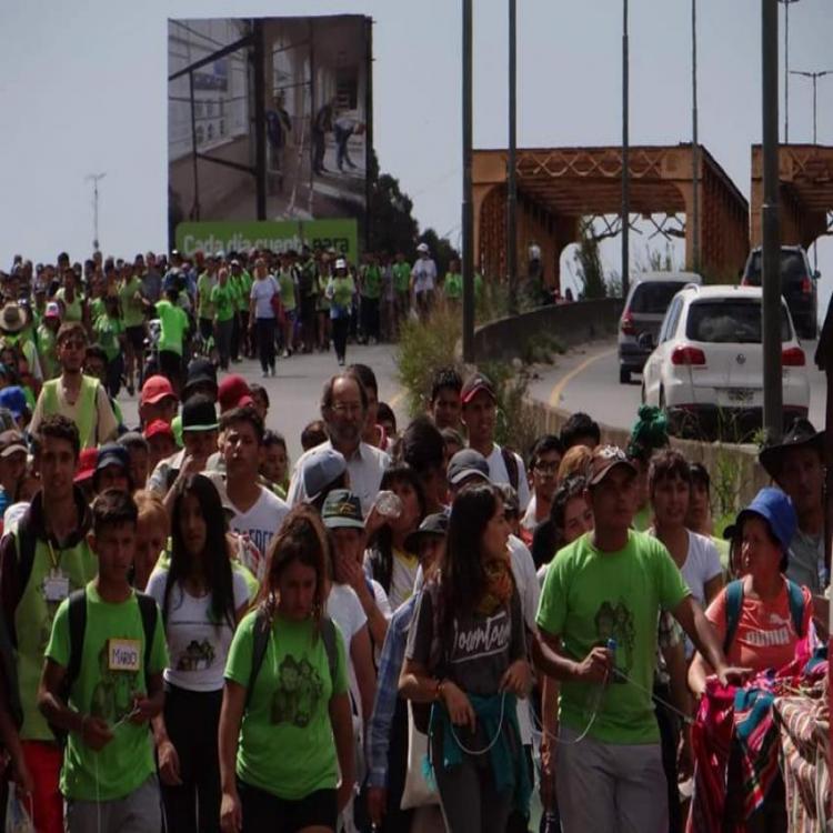La comunidad de Quilmes realiza la 7ª Peregrinación Brocheriana a Pie
