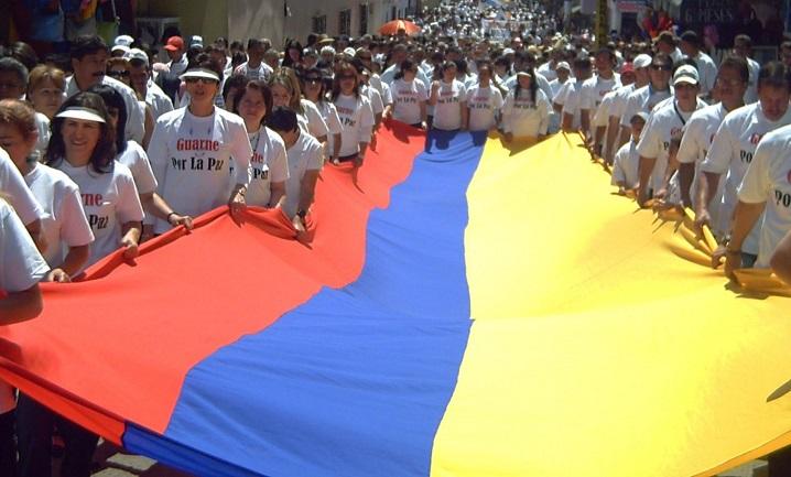 La Iglesia colombiana llama a la paz tras el anuncio de las FARC de retomar las armas