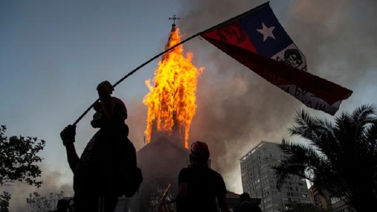 Dolor y repudio de la Iglesia por los ataques a los templos