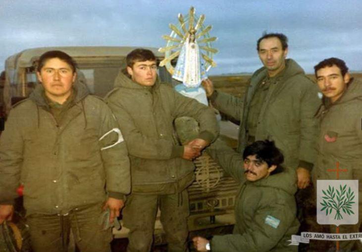 La imagen de la Virgen de Luján que acompañó a los soldados en Malvinas regresa a la Argentina
