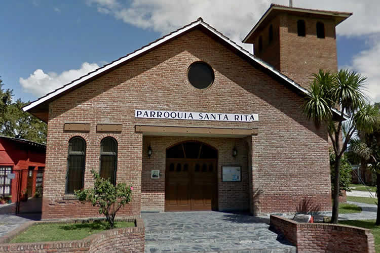 Medidas del Obispado de Mar del Plata ante un brote de Covid-19 en una parroquia Medidas del Obispado de Mar del Plata ante un brote de Covid-19 en una parroquia