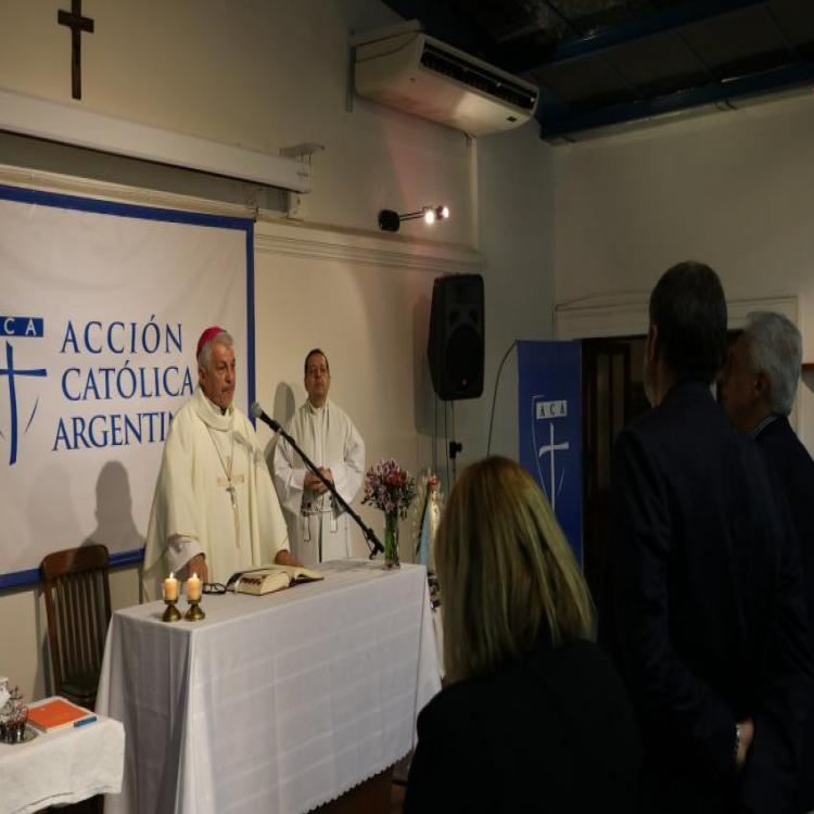 Misa de Cristo Rey, fiesta institucional de la Acción Católica Misa de Cristo Rey, fiesta institucional de la Acción Católica