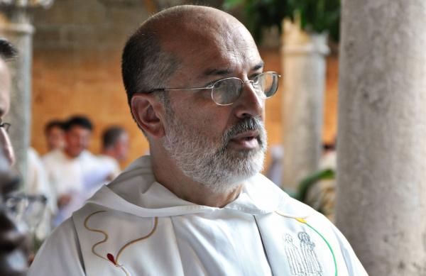 Mons. Azpiroz Costa señaló como "inoportuna" la legalización del aborto