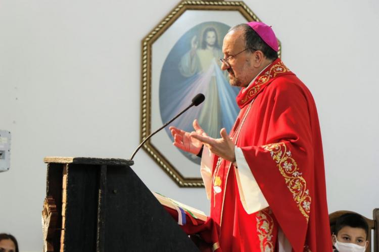 Mons. Barba animó a los comunicadores a ser servidores Mons. Barba animó a los comunicadores a ser servidores