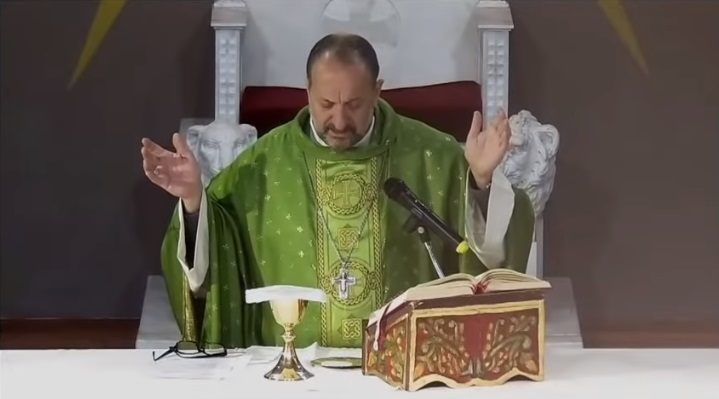 Mons. Barba: No teman ser "testigos de la vida" Mons. Barba: No teman ser "testigos de la vida"