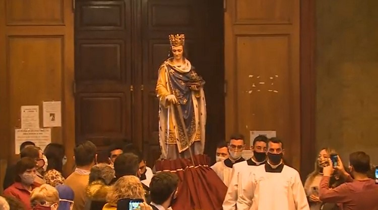 Mons. Barba presidió la fiesta patronal de San Luis rey Mons. Barba presidió la fiesta patronal de San Luis rey