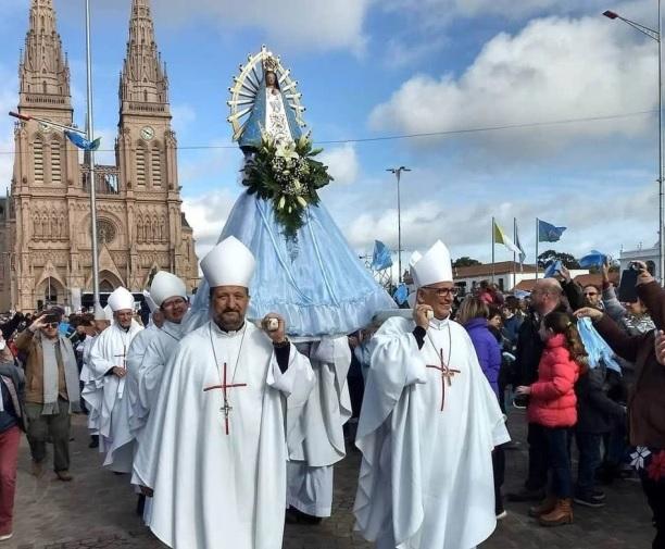 Mons. Barba ratificó el compromiso de la Iglesia en defensa de la vida y las mujeres