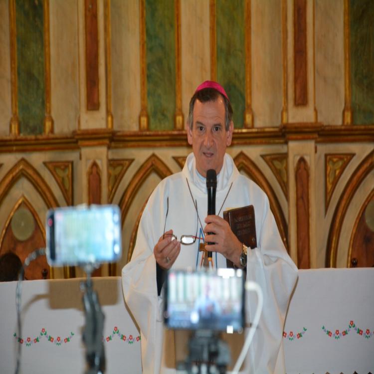 Mons. Canecín: "La trasformación que el Resucitado hace en nosotros se debe notar en nuestras obras" Mons. Canecín: "La trasformación que el Resucitado hace en nosotros se debe notar en nuestras obras"