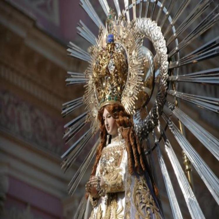 Mons. Cargnello abrirá el Año Mariano Nacional en la catedral basílica