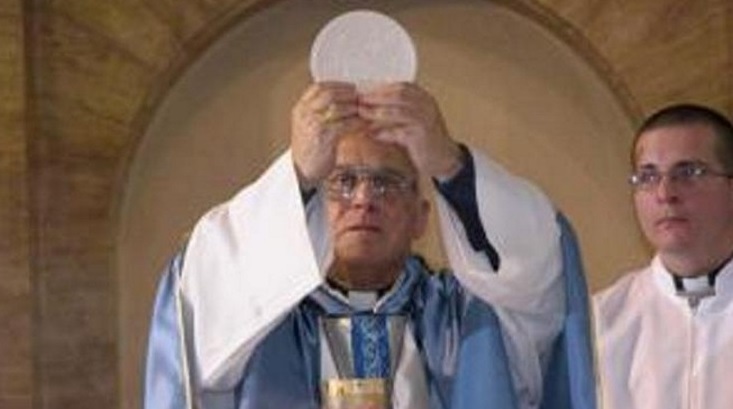 Mons. Castagna: "La Eucaristía, cambia el clima social" Mons. Castagna: "La Eucaristía, cambia el clima social"