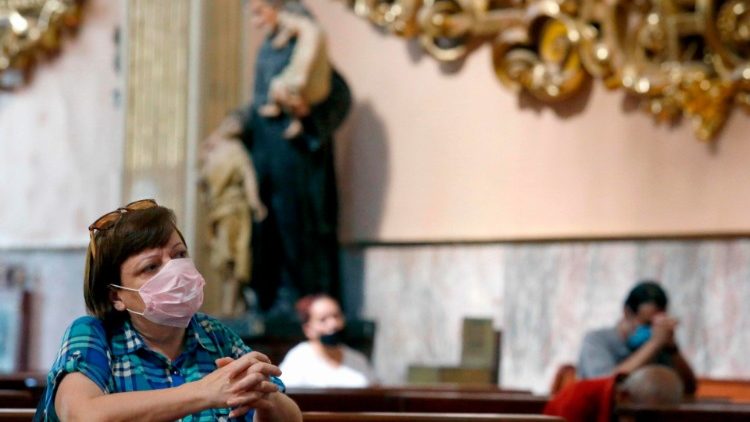 Mons. Castagna: "La fe no se impone, se constituye en un llamado" Mons. Castagna: "La fe no se impone, se constituye en un llamado"