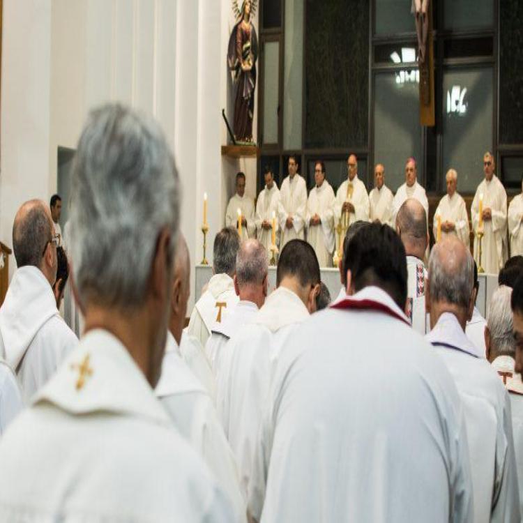 Mons. Colombo advirtió sobre "la mentira y la descalificación" en los medios Mons. Colombo advirtió sobre "la mentira y la descalificación" en los medios