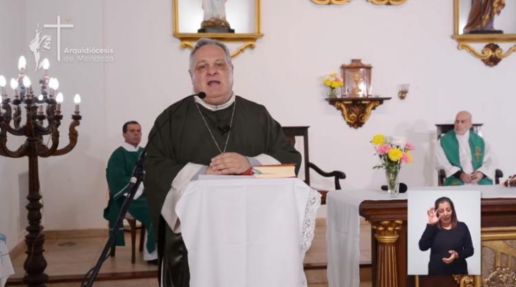 Mons. Colombo: "Anímate a tomar la mano que Jesús te tiende" Mons. Colombo: "Anímate a tomar la mano que Jesús te tiende"