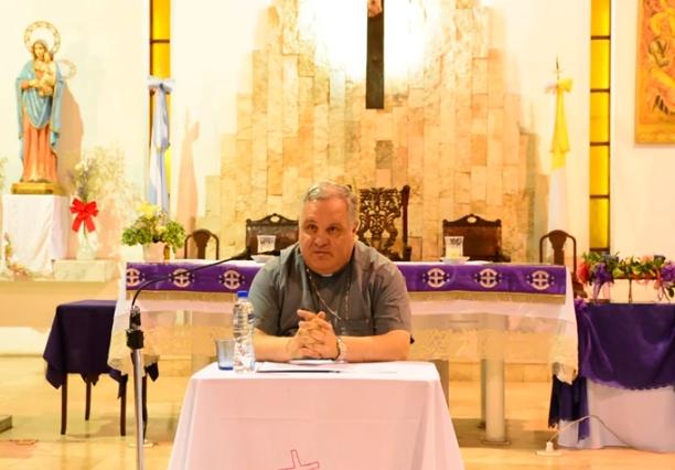Mons. Colombo presentó el calendario pastoral arquidiocesano para 2020 Mons. Colombo presentó el calendario pastoral arquidiocesano para 2020