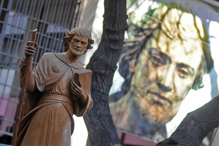 Mons. Colombo propone el camino de Santiago en clave de cuidado de la vida Mons. Colombo propone el camino de Santiago en clave de cuidado de la vida