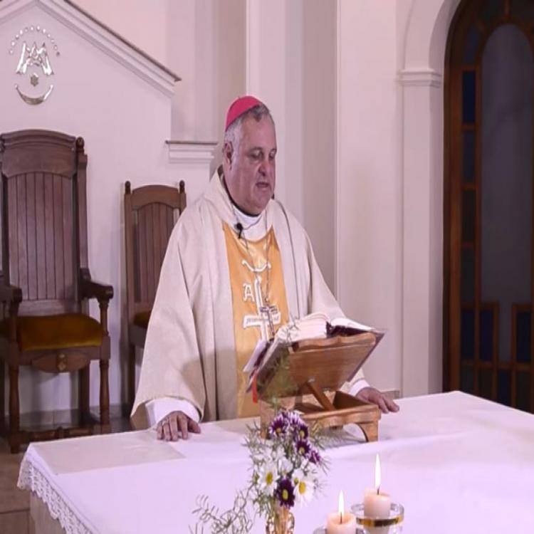 Mons. Colombo: "¡Qué bueno es celebrar la misa aun en estas circunstancias!"
