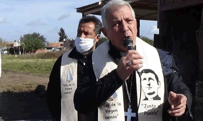 Mons. García: "Los curas que trabajan en las barriadas no organizan tomas" Mons. García: "Los curas que trabajan en las barriadas no organizan tomas"