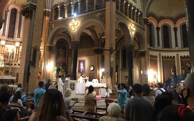 Mons. Giorgi en Guadalupe: "Ella nos lleva siempre abrazados" Mons. Giorgi en Guadalupe: "Ella nos lleva siempre abrazados"