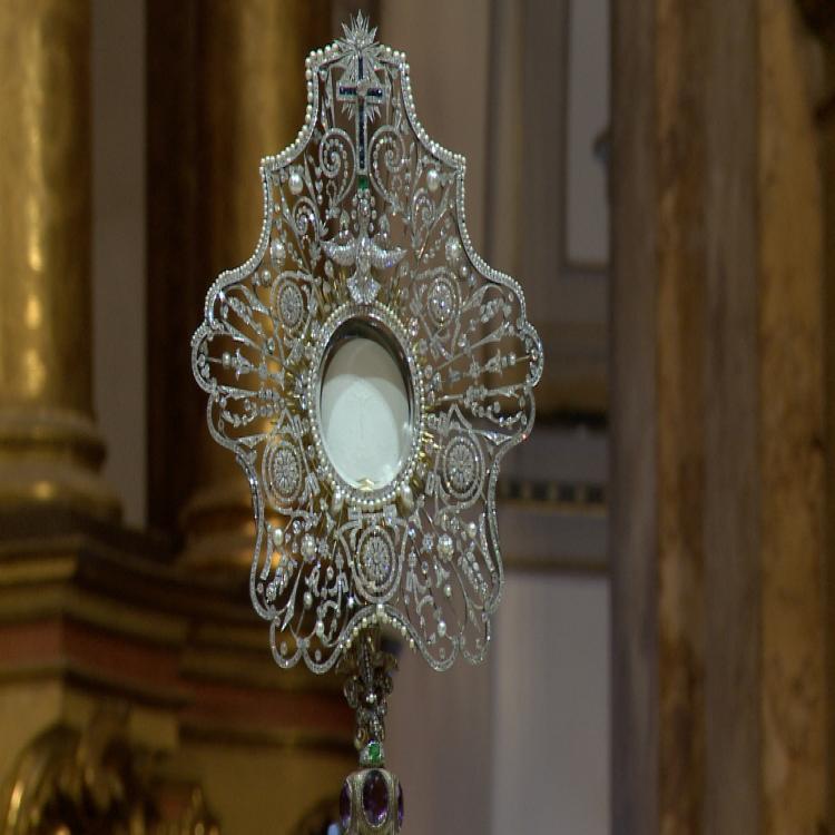 Mons. Han Lim Moon explicó el sentido de la fiesta de Corpus Christi