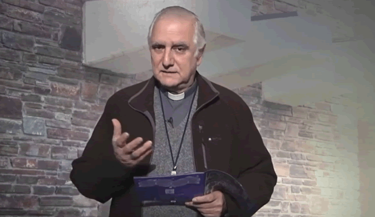 Mons. Lozano: "La Eucaristía nos compromete hacia los pobres"