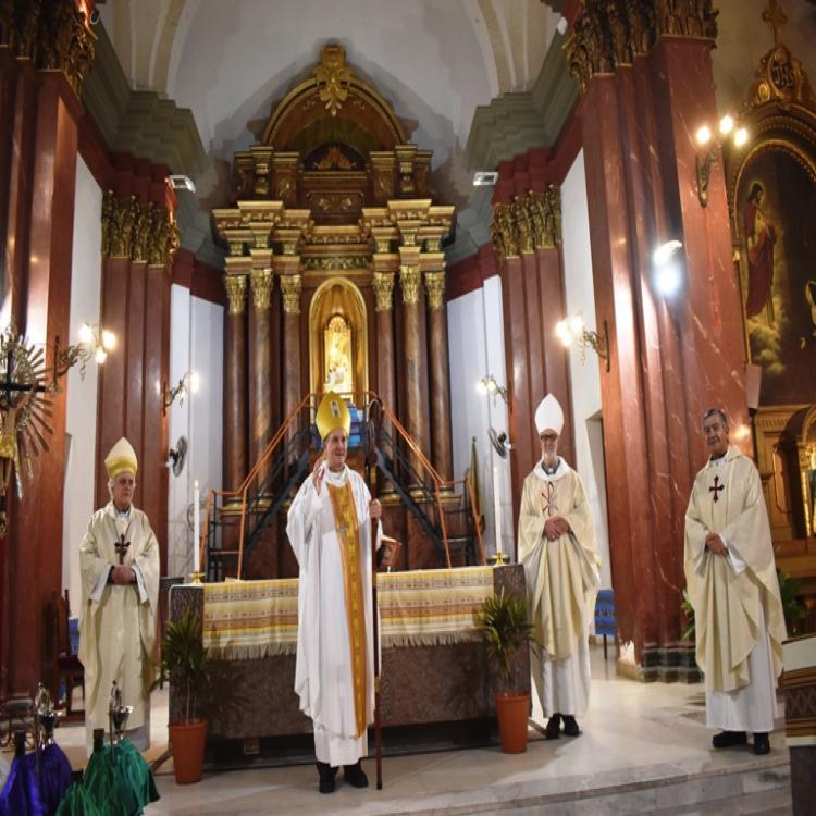 Mons. Lugones agradeció a los sacerdotes por "calmar la sed de Dios" en este tiempo Mons. Lugones agradeció a los sacerdotes por "calmar la sed de Dios" en este tiempo
