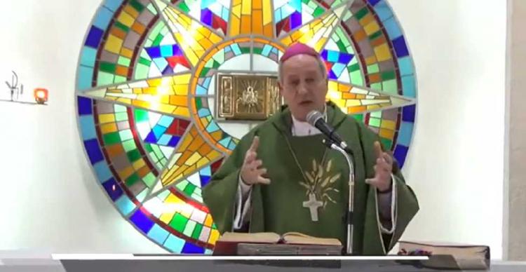 Mons. Lugones: "Hay que embanderarse con la justicia social" Mons. Lugones: "Hay que embanderarse con la justicia social"