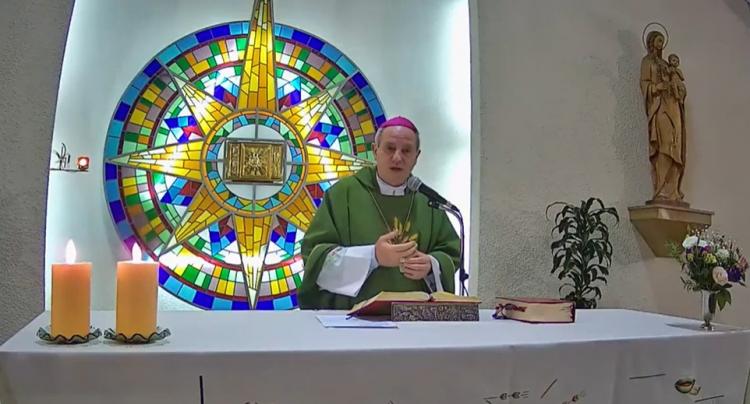 Mons. Lugones: "No perdamos la unidad en estos tiempos difíciles" Mons. Lugones: "No perdamos la unidad en estos tiempos difíciles"