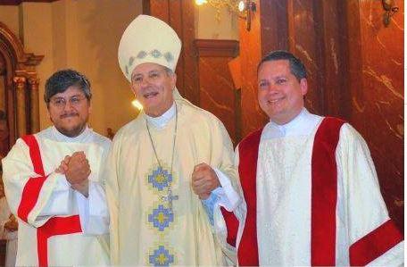 Mons. Lugones ordenará dos sacerdotes para Lomas de Zamora Mons. Lugones ordenará dos sacerdotes para Lomas de Zamora