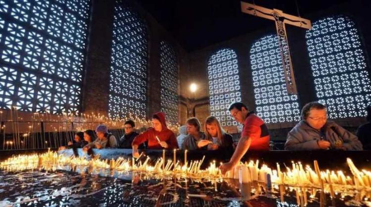 Mons. Martínez: "La misión de la Iglesia es evangelizar" Mons. Martínez: "La misión de la Iglesia es evangelizar"